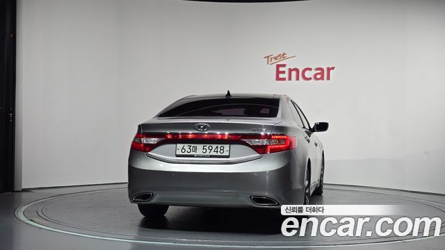 Hyundai Grandeur 2011 — photo 4