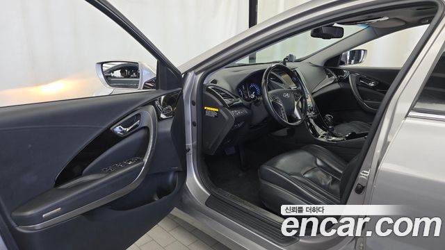 Hyundai Grandeur 2011 — photo 10