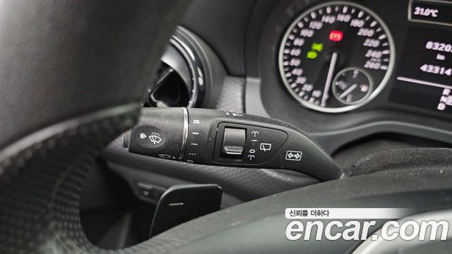 Mercedes-Benz A-Class 2014 — photo 16