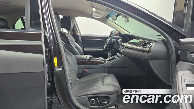 Genesis G90 2019 — photo 16