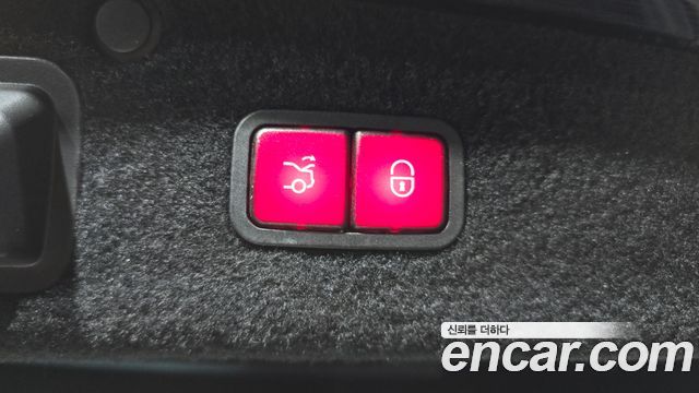 Mercedes-Benz S-Class 2016 — photo 17