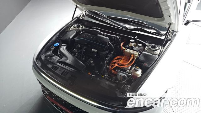 Hyundai Grandeur 2023 — photo 6
