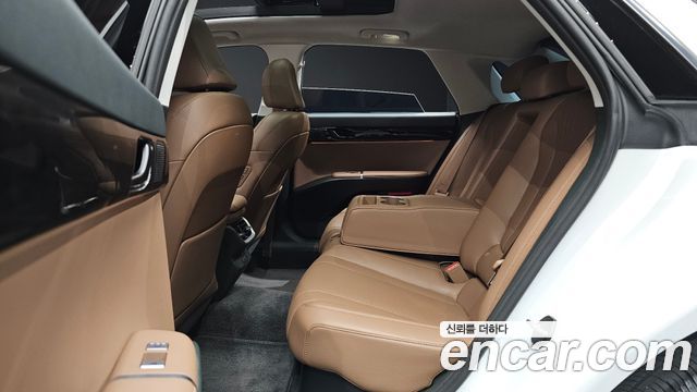 Hyundai Grandeur 2023 — photo 17