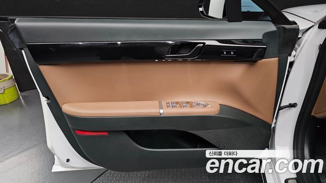 Hyundai Grandeur 2023 — photo 14