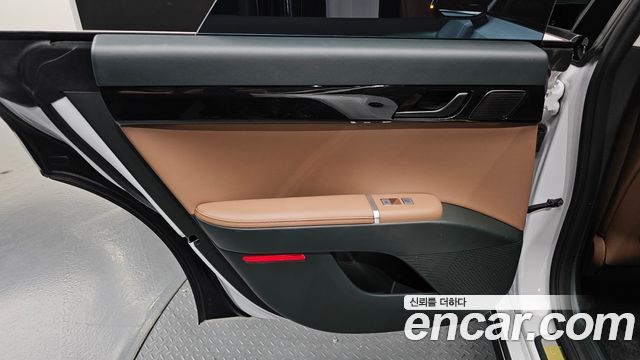 Hyundai Grandeur 2023 — photo 15