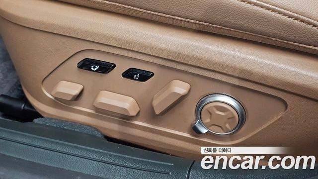 Hyundai Grandeur 2023 — photo 27