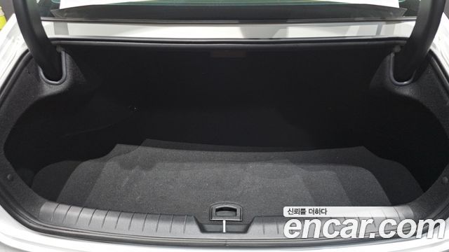 Hyundai Grandeur 2023 — photo 36