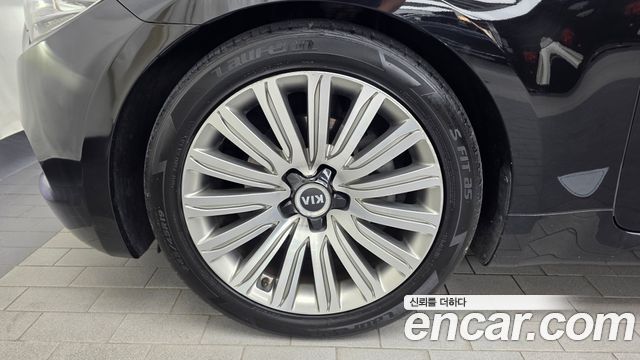Kia K9 2014 — photo 5