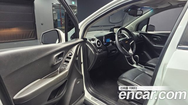 Chevrolet Korea Trax 2015 — photo 13