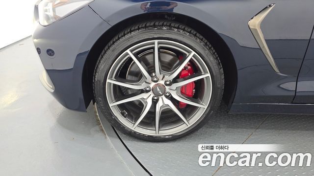 Genesis G70 2018 — photo 5