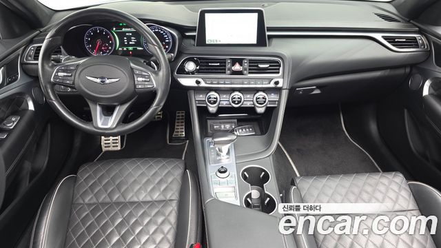 Genesis G70 2018 — photo 10