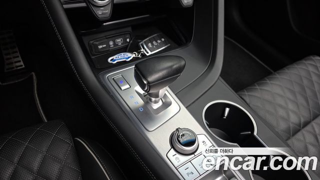 Genesis G70 2018 — photo 12