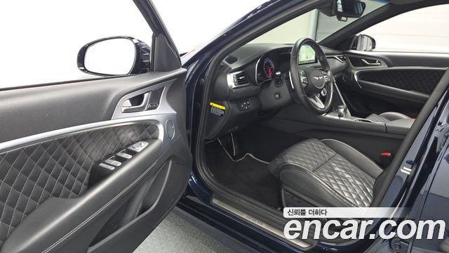Genesis G70 2018 — photo 13