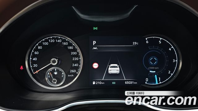 Genesis G80 2022 — photo 11