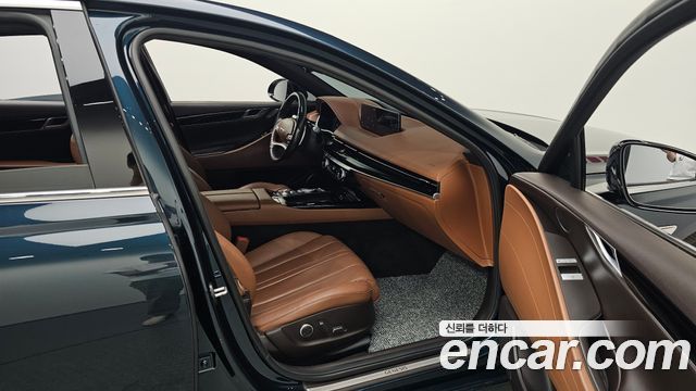 Genesis G80 2022 — photo 17