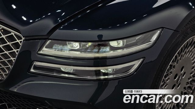 Genesis G80 2022 — photo 8