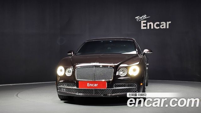 Bentley Flying Spur 2014 — photo 3