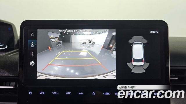 Hyundai Staria 2025 — photo 27