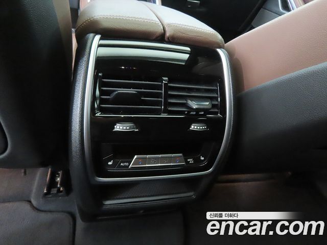 BMW X6 2020 — photo 13