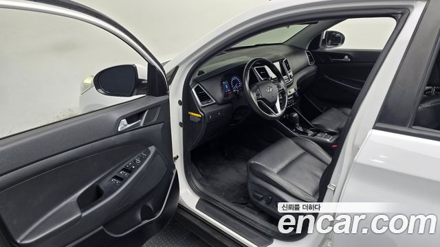 Hyundai Tucson 2016 — photo 17