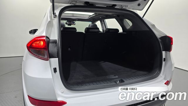 Hyundai Tucson 2016 — photo 25
