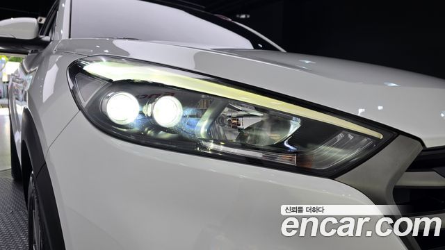 Hyundai Tucson 2016 — photo 8