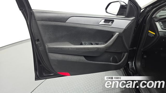 Hyundai Sonata 2018 — photo 14