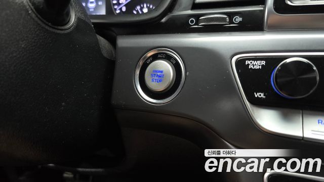 Hyundai Sonata 2018 — photo 29