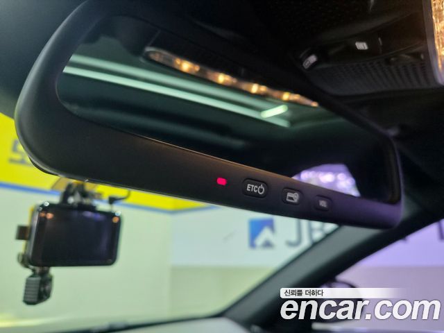 Mercedes-Benz S-Class 2016 — photo 15