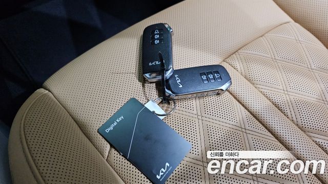 Kia Sorento 2023 — photo 25