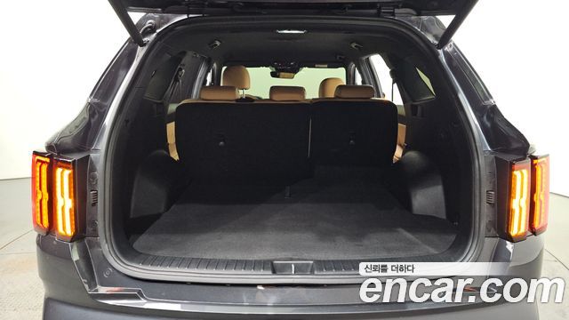 Kia Sorento 2023 — photo 33