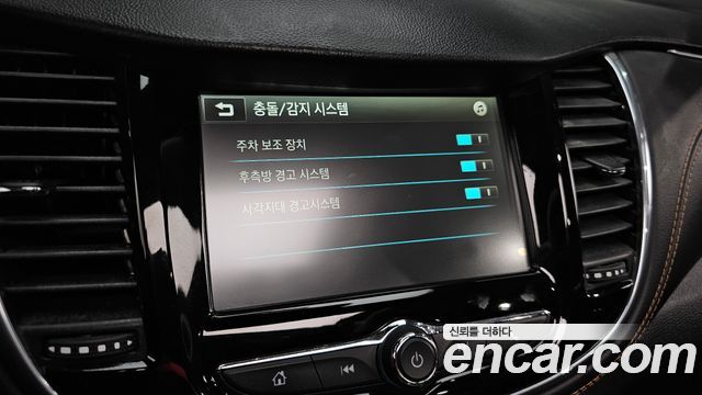 Chevrolet Korea Trax 2019 — photo 16