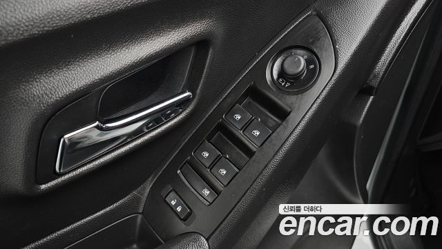 Chevrolet Korea Trax 2019 — photo 17