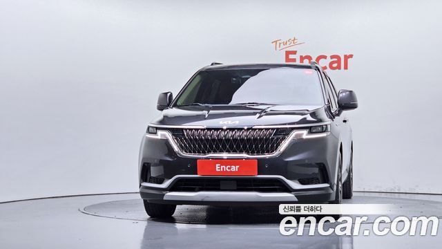 Kia Canival 2022 — photo 3