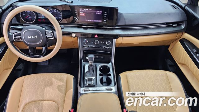 Kia Canival 2022 — photo 10