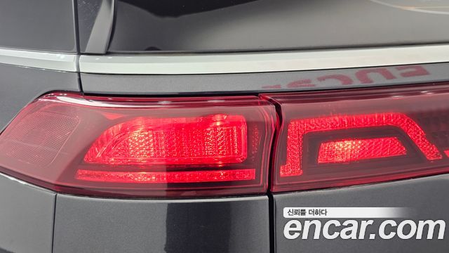 Kia Canival 2022 — photo 9