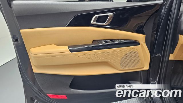 Kia Canival 2022 — photo 14