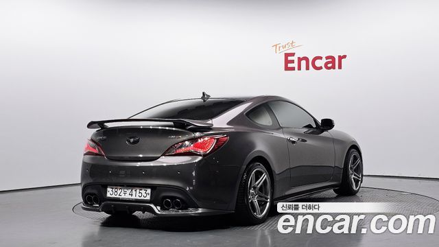 Hyundai Genesis 2012 — photo 2