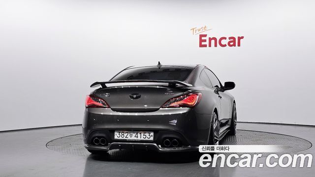 Hyundai Genesis 2012 — photo 4