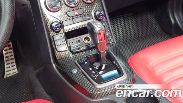 Hyundai Genesis 2012 — photo 9