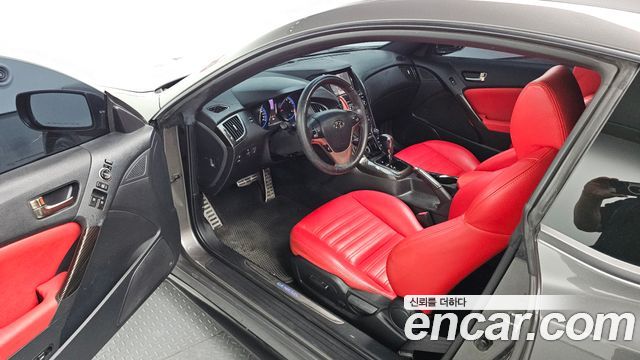Hyundai Genesis 2012 — photo 11