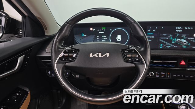 Kia EV6 2022 — photo 19