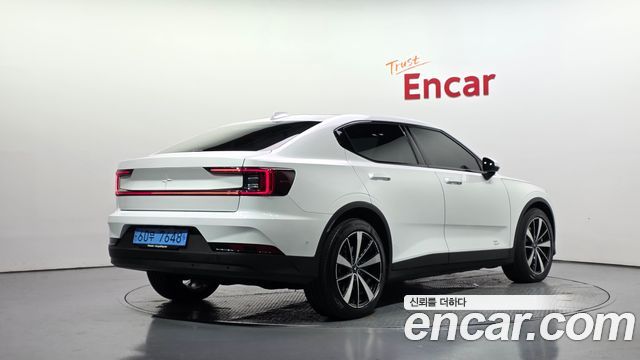 Polestar Polestar 2 2022 — photo 2