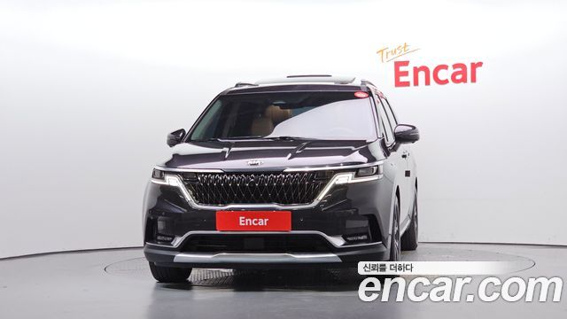 Kia Canival 2021 — photo 3