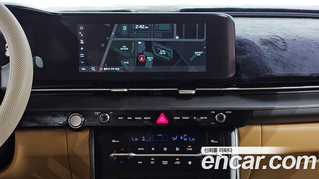 Kia Canival 2021 — photo 20