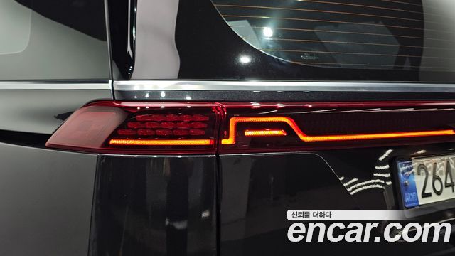 Kia Canival 2021 — photo 9