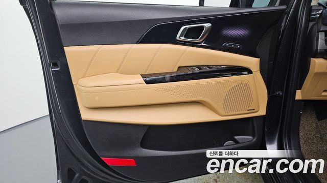 Kia Canival 2021 — photo 14