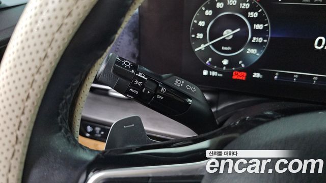 Kia Canival 2021 — photo 30