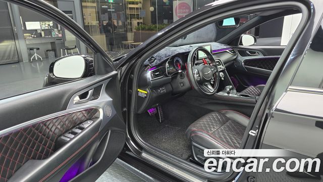 Genesis G70 2018 — photo 13