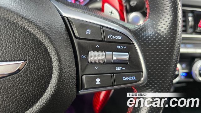 Genesis G70 2018 — photo 23